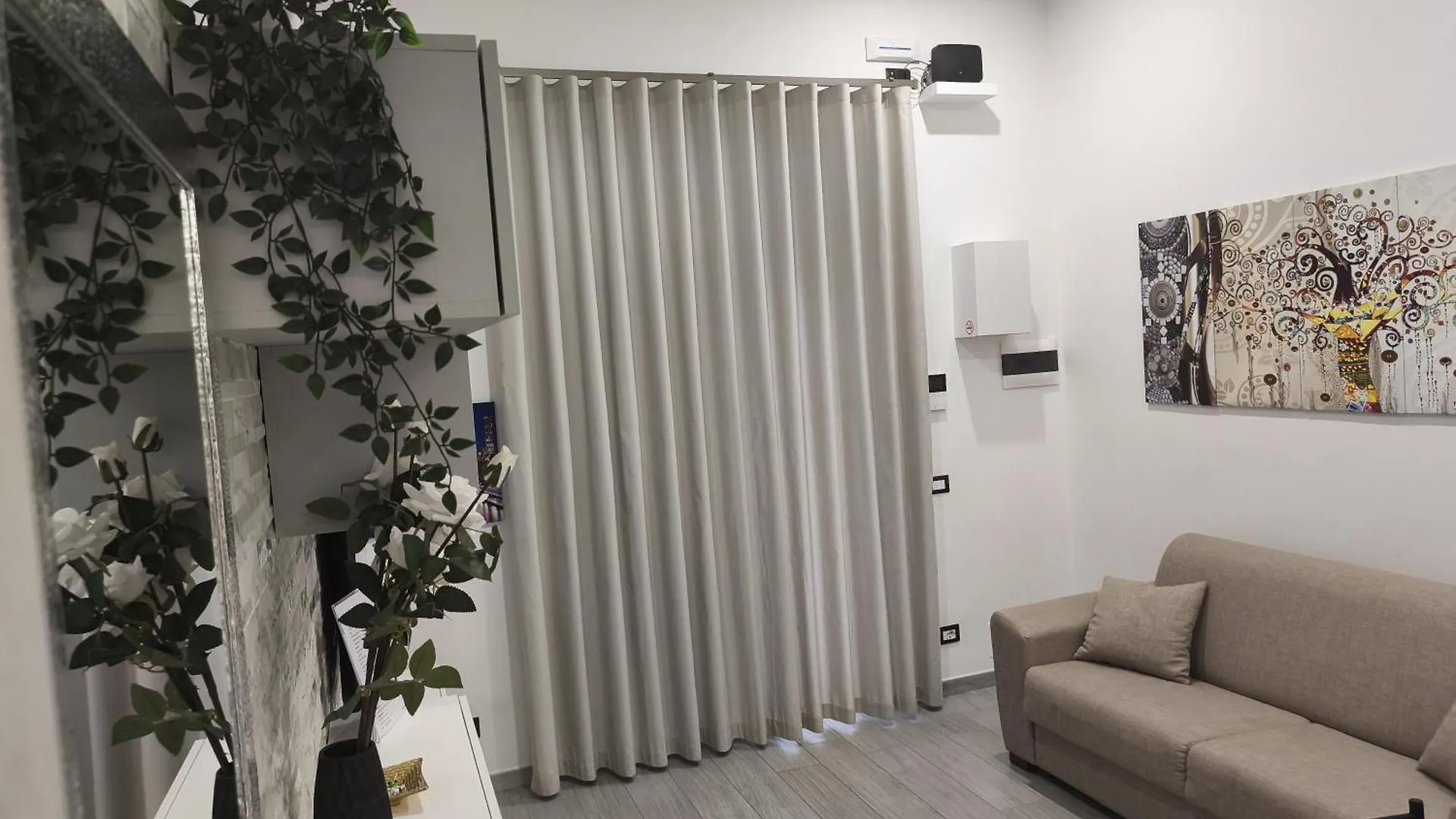Caronda House 2 Apartman Catania
